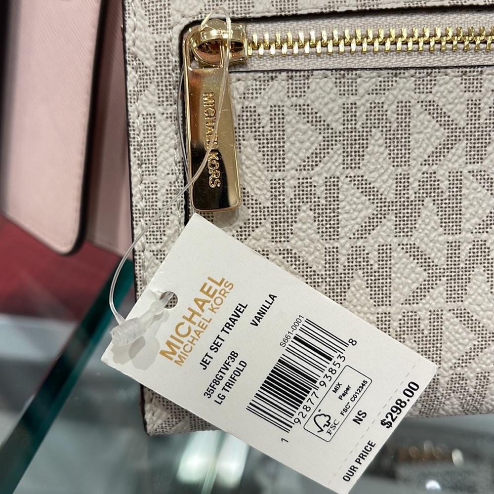 MICHAEL KORS JET SET TRV LARGE TRIFOLD VANILLA - Picture 12 of 16